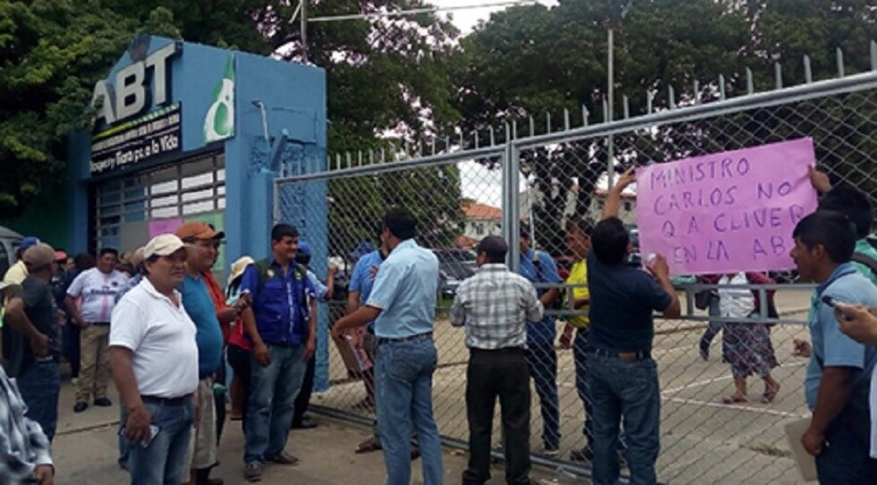 SANTA CRUZ: La ABT condena toma institucional