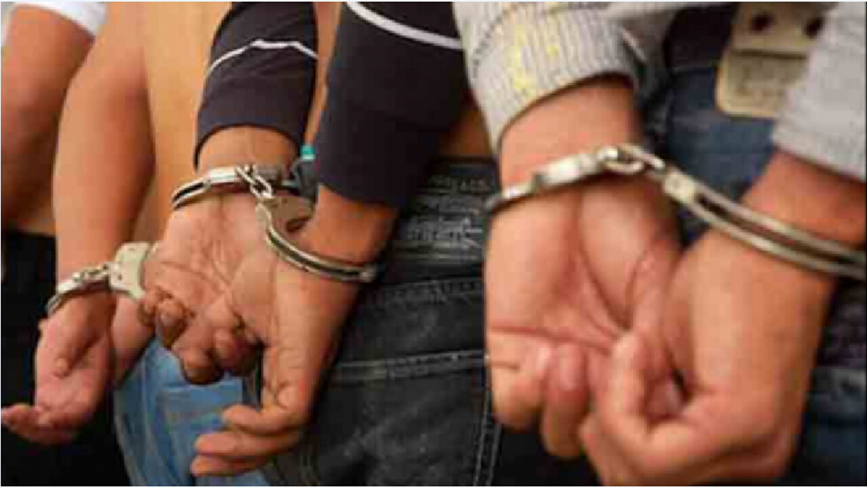 Aprehenden a tres hombres acusados de violación grupal
