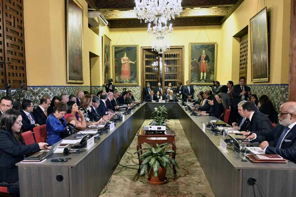 Bolivia exhorta apoyar a Venezuela