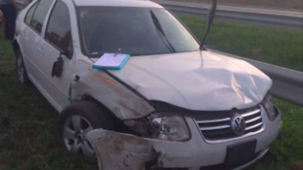 Robó una camioneta, chocó 10 autos y luego se suicidó