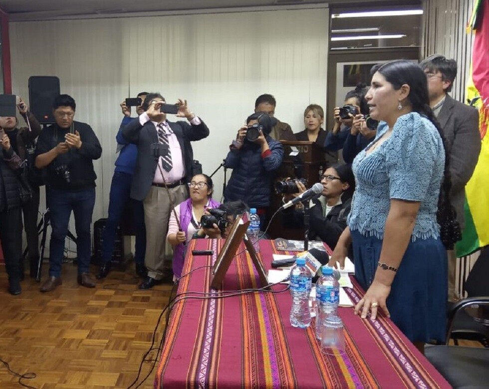 Posesionan a René Pereira como viceministro de Producción Industrial a Mediana y Gran Escala