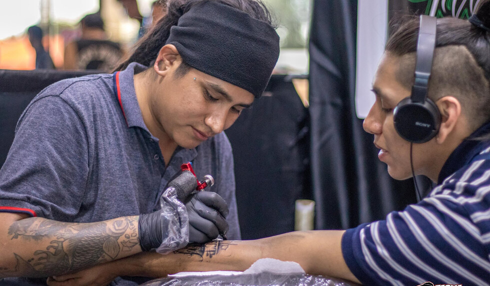 ¡Fiebre del   tatuaje en Tarija!