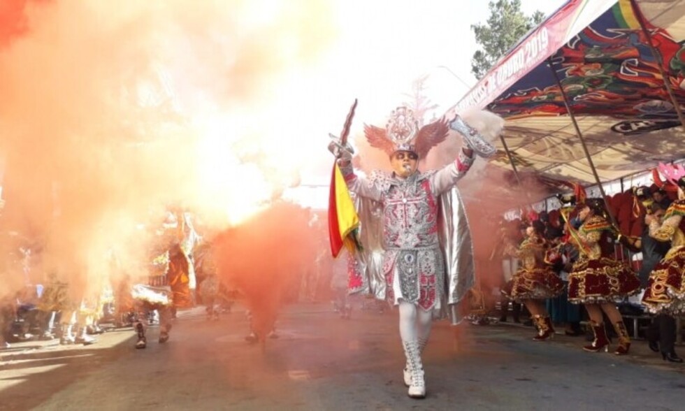 "Auténtica Diablada" abre Carnaval de Oruro, una muestra de devoción y del folklore de Bolivia