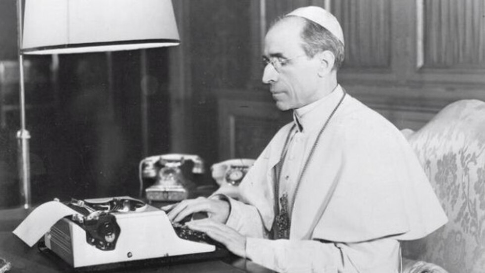 Francisco anuncia apertura de los archivos secretos del Papa Pío XII