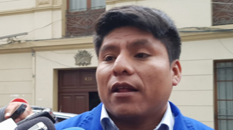 El MAS remitirá a Loza a su Tribunal de Ética