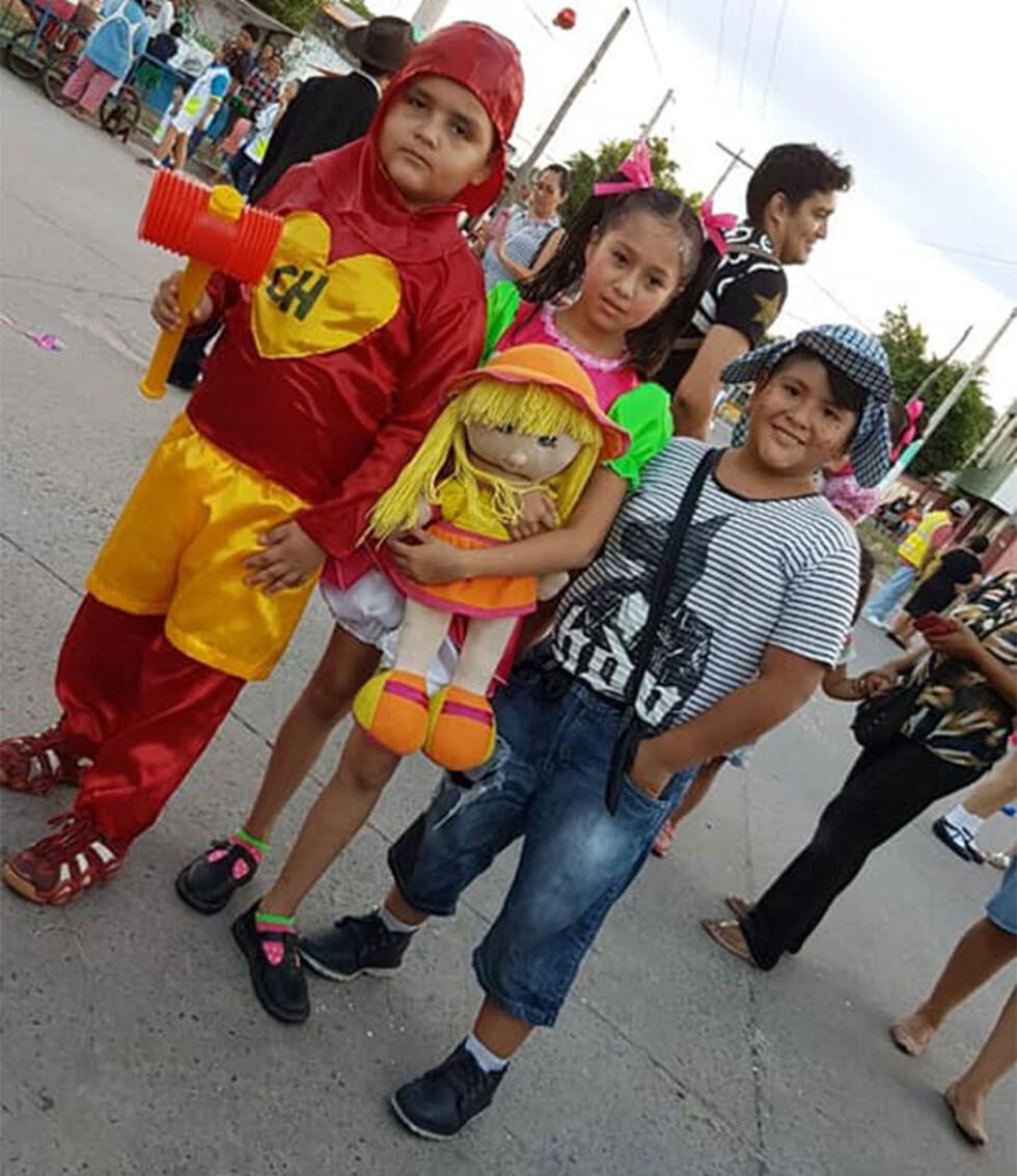 Alegría y baile    con BST de Yacuiba