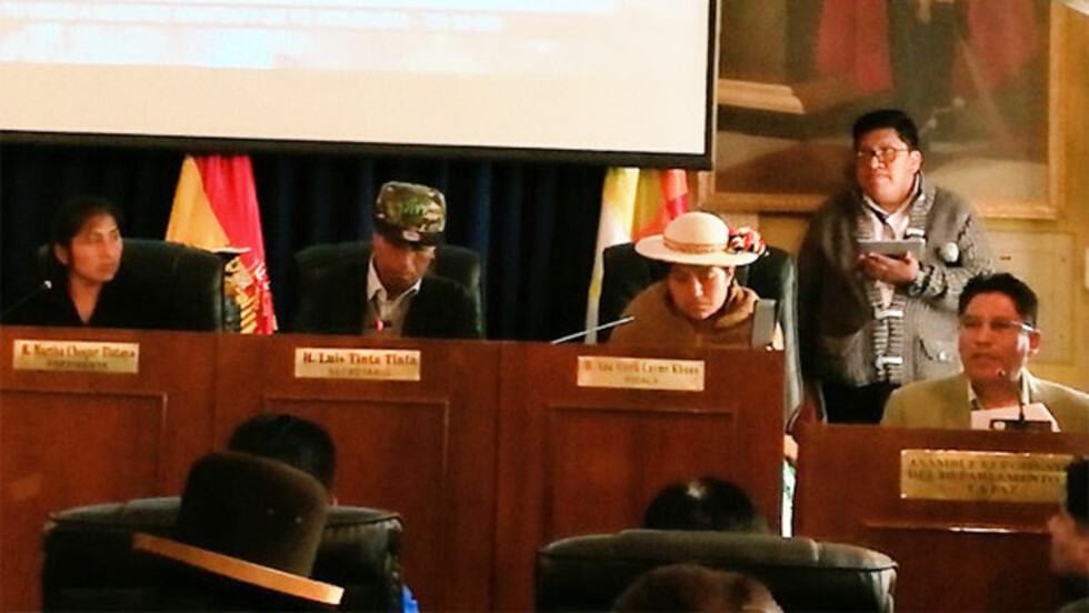 Asamblea Departamental censura a Patzi en interpelación por desastres