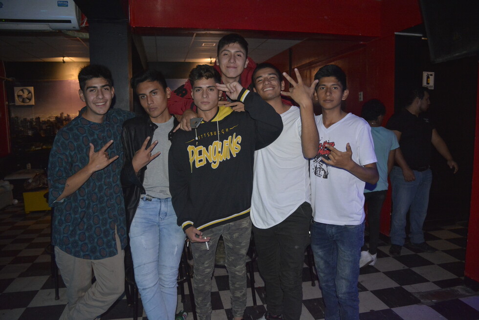 Concurso de baile en Level