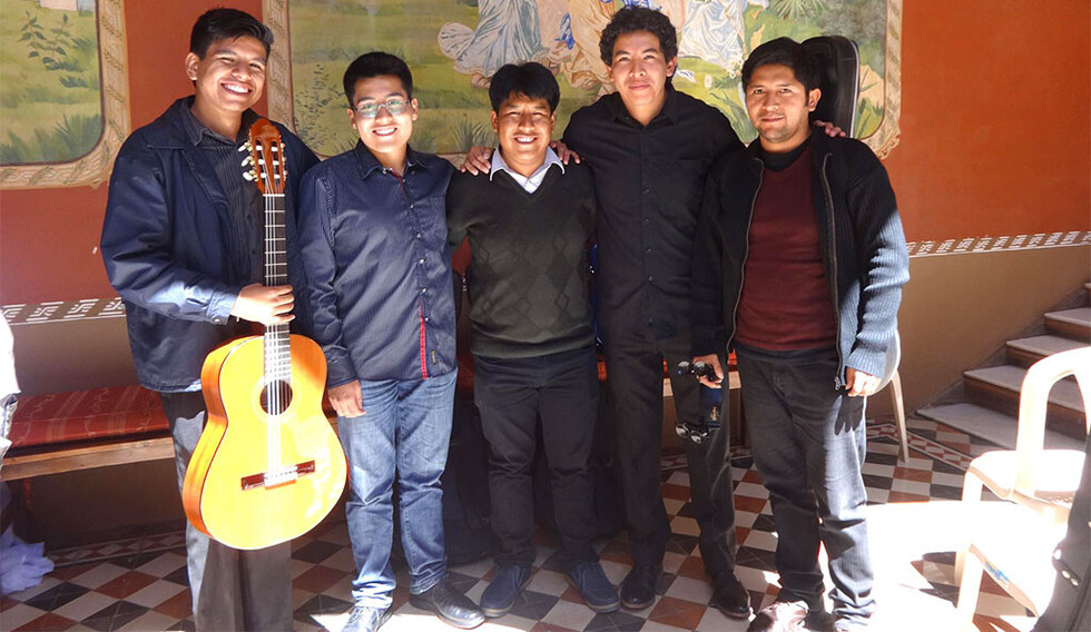 Derroche cultural por Abril en Tarija