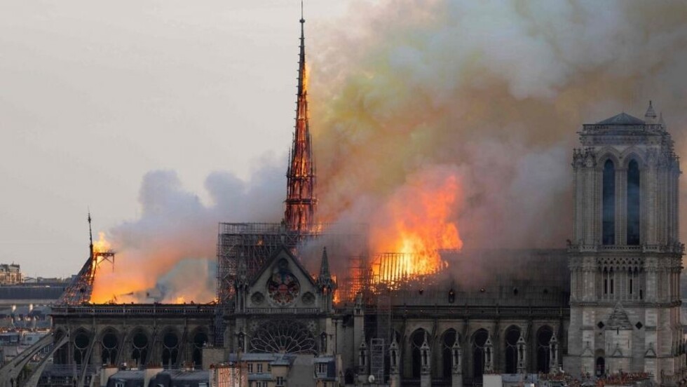 La maldición detrás de la catedral de Notre Dame