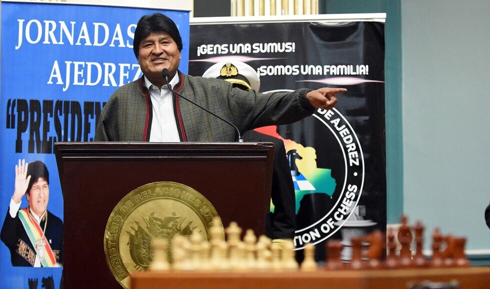 Morales: "En las elecciones siempre hago jaque mate a la oposición jugando ajedrez"