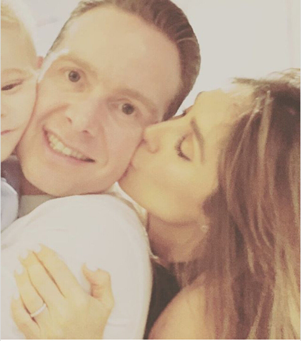 Anahí celebra cuatro años de  matrimonio