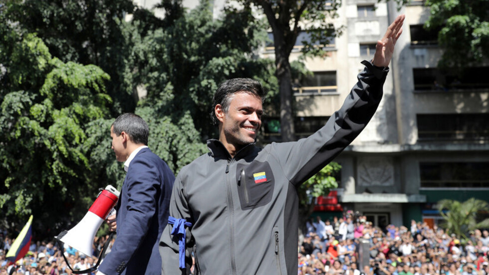 Corte venezolana ordena el arresto de Leopoldo López