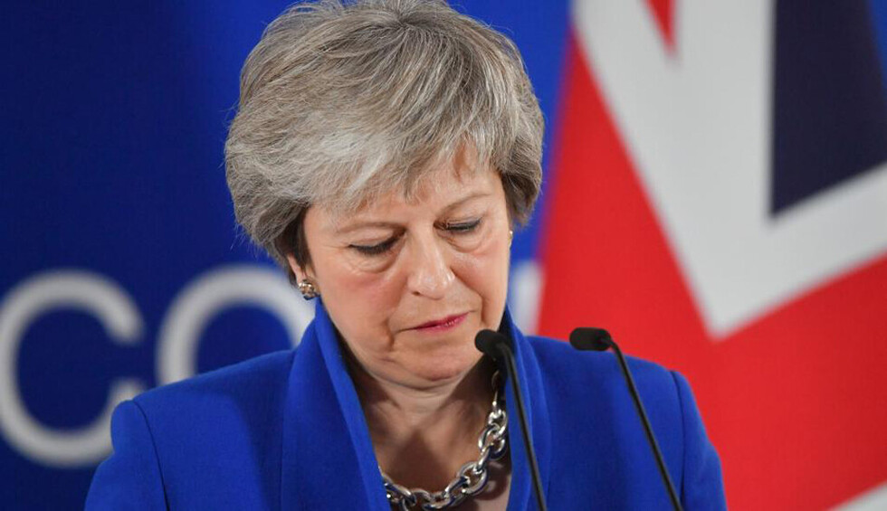 May admite tiempos difíciles para su partido