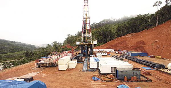 Modifican reglas ambientales en favor del “extractivismo”