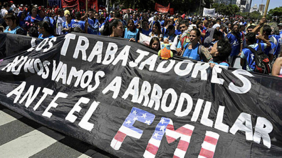 Denuncian que Banco Mundial y FMI "aun apoya" algunas dictaduras