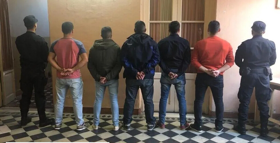 Detienen a 7 policías por una persecución mortal