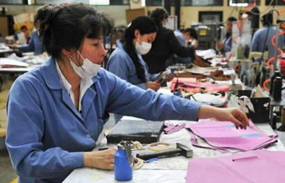 Estudios: Desempleo se estabiliza pero la calidad del trabajo empeora