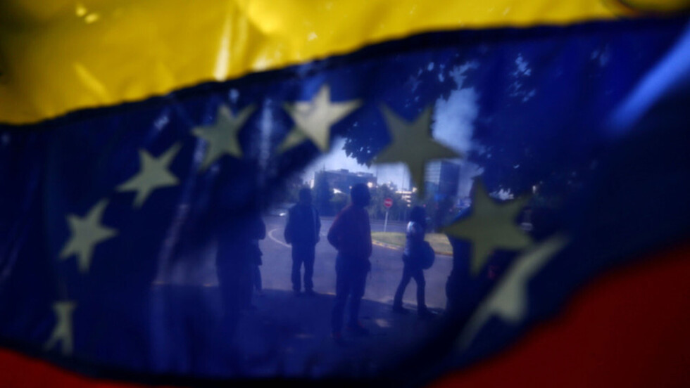 Representantes de Guaidó y Maduro se reunirán en Noruega