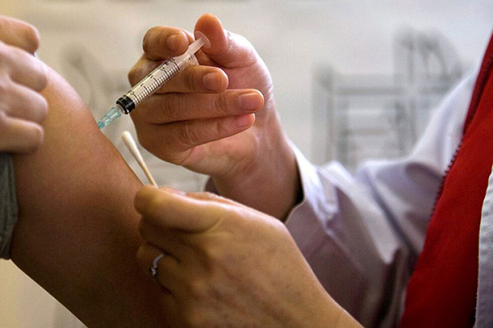 Reportan más de 70 casos confirmados de influenza
