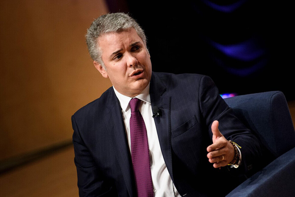 La aprobación a presidente de Colombia sigue en caída