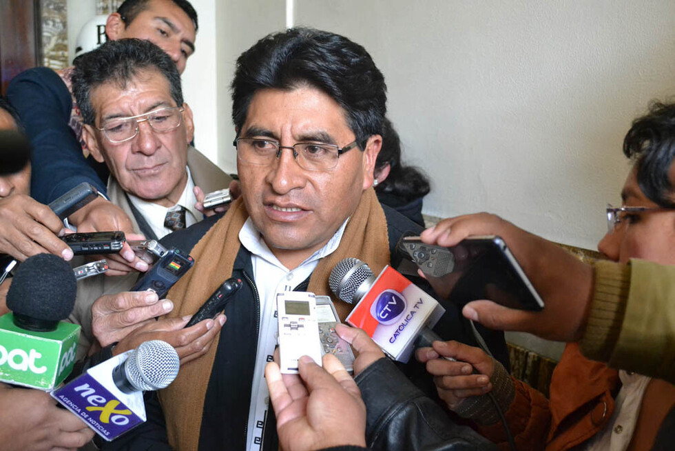 Gobierno descarta diálogo con los productores de coca