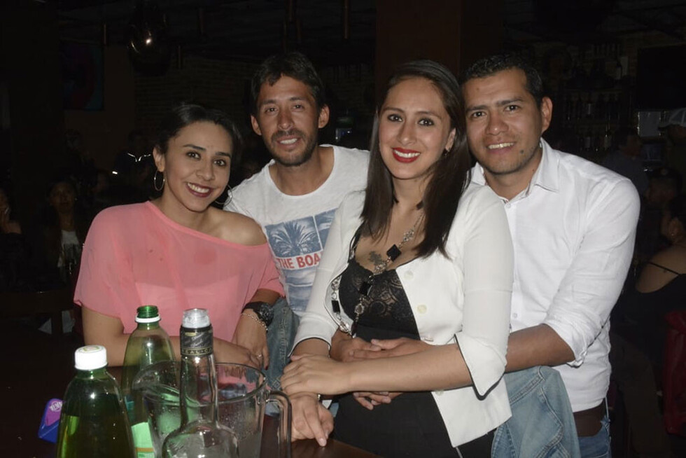 Finde de peña    en la capital