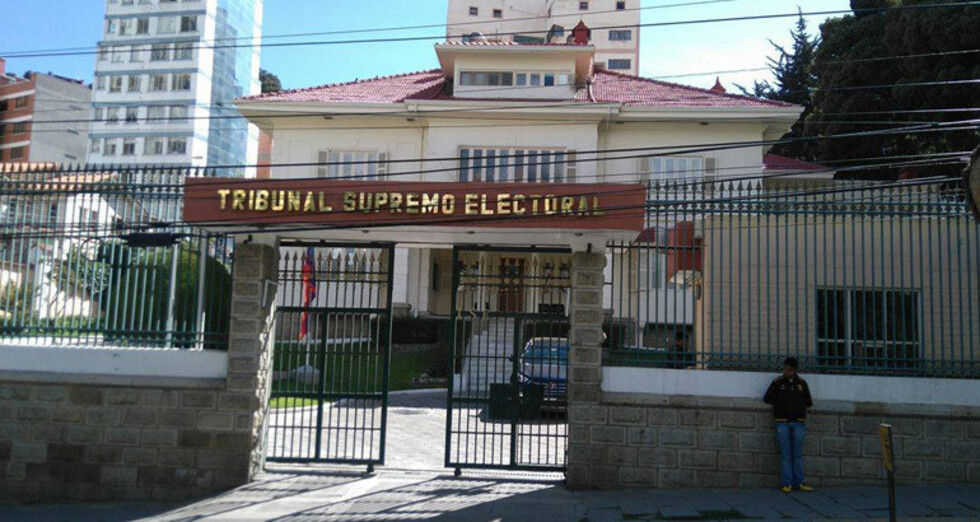TSE remite ante juez a Óscar Ortiz y Fencomin por faltas electorales