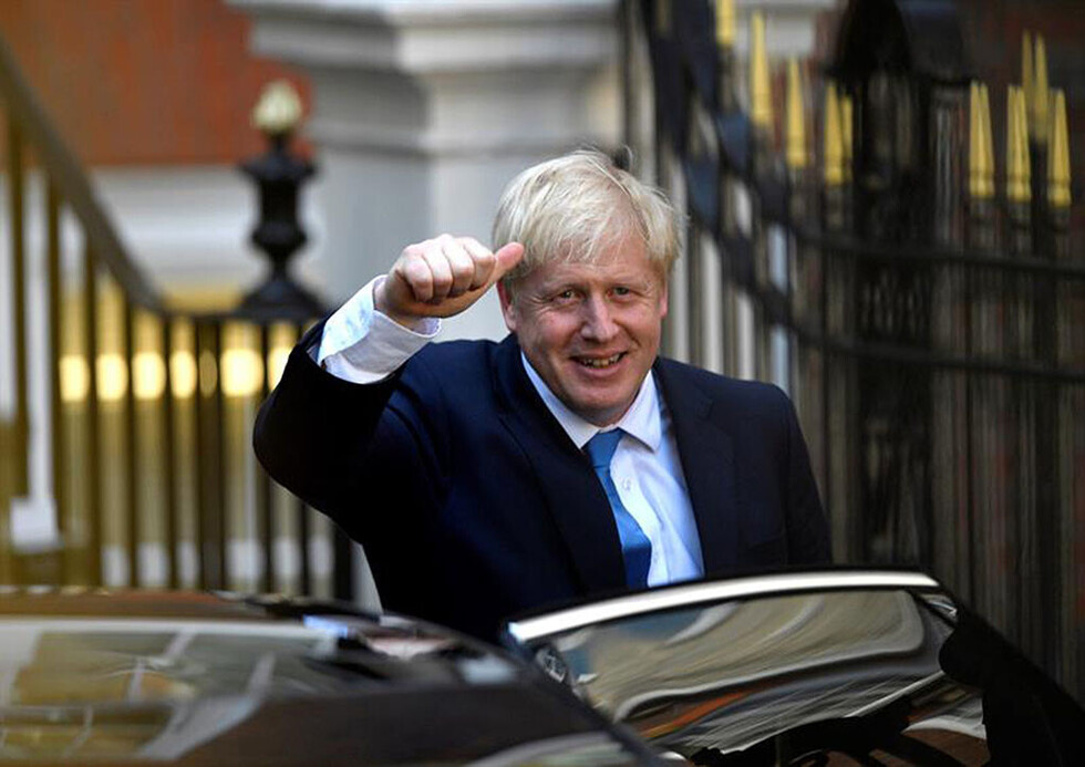 Londres juega duro con Brexit ante una "obstinada" UE