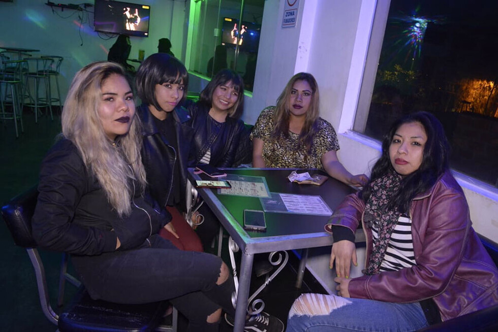 Disfrutando   de las bandas tarijeñas