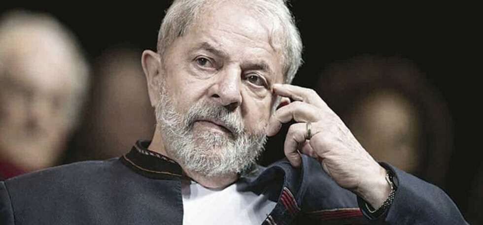 Suspenden traslado de Lula a cárcel en Sao Paulo