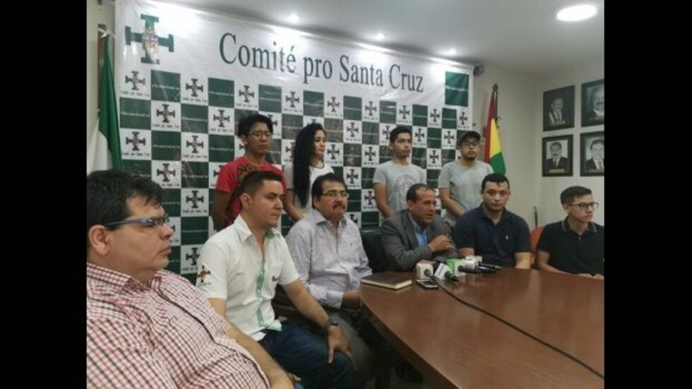 Se suspende el paro cívico en Santa Cruz por los incendios forestales