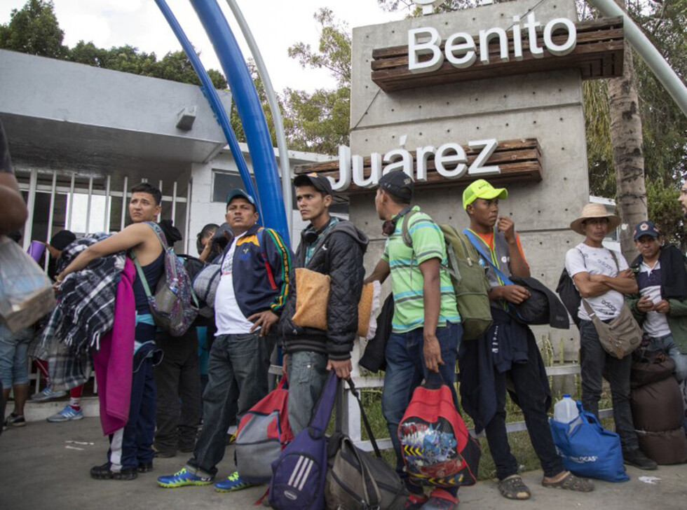 En México, 26 mil migrantes esperan la visa de EEUU