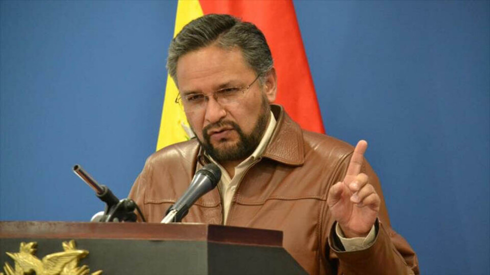 Rada acusa a Mesa de despilfarro en su gobierno