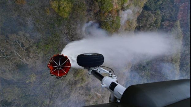 Asistencia de Argentina y helicópteros de Perú llegan para prestar ayuda