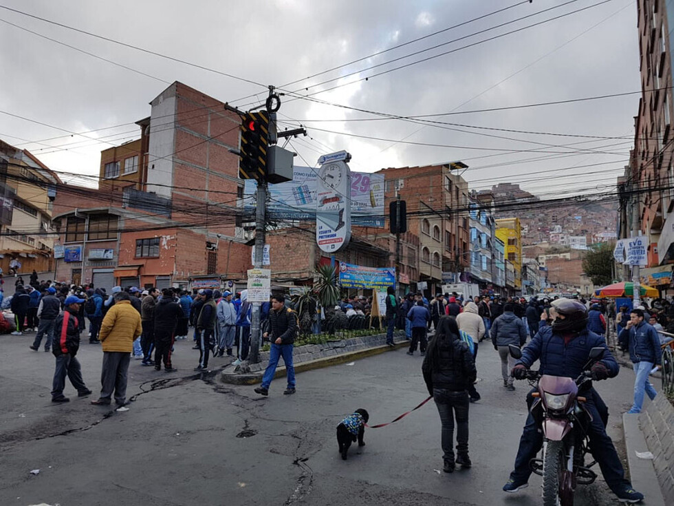 Choferes de La Paz amenazan con un paro departamental