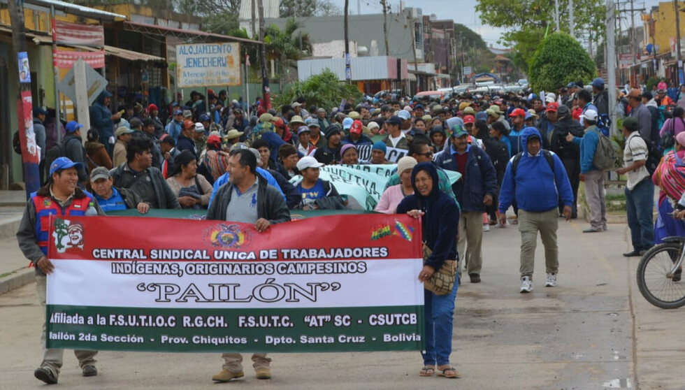 Campesinos marchan contra la pausa ambiental en la Chiquitanía