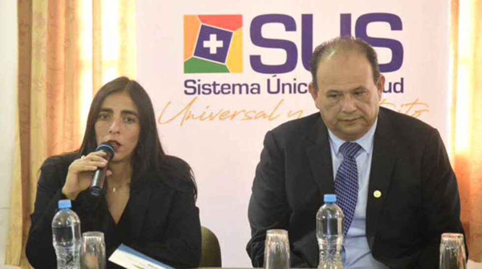 Médicos aceptan retomar el diálogo con el Gobierno