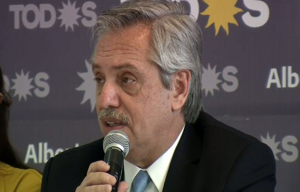 Fernández aboga por recomponer industria argentina