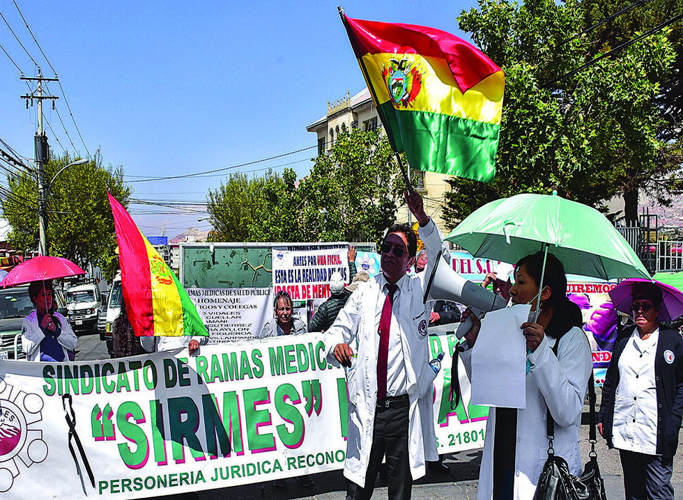 En un nuevo día de paro, médicos toman las calles