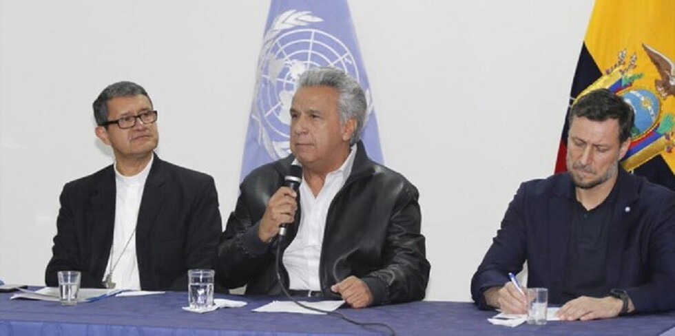 Gobierno e indígenas de Ecuador acuerdan derogar el decreto que eliminaba los subsidios a combustibles y detener las protestas