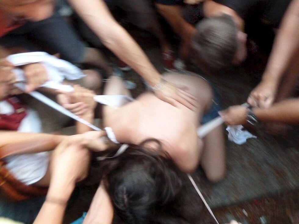Fue violada por 4 y le destrozaron los genitales