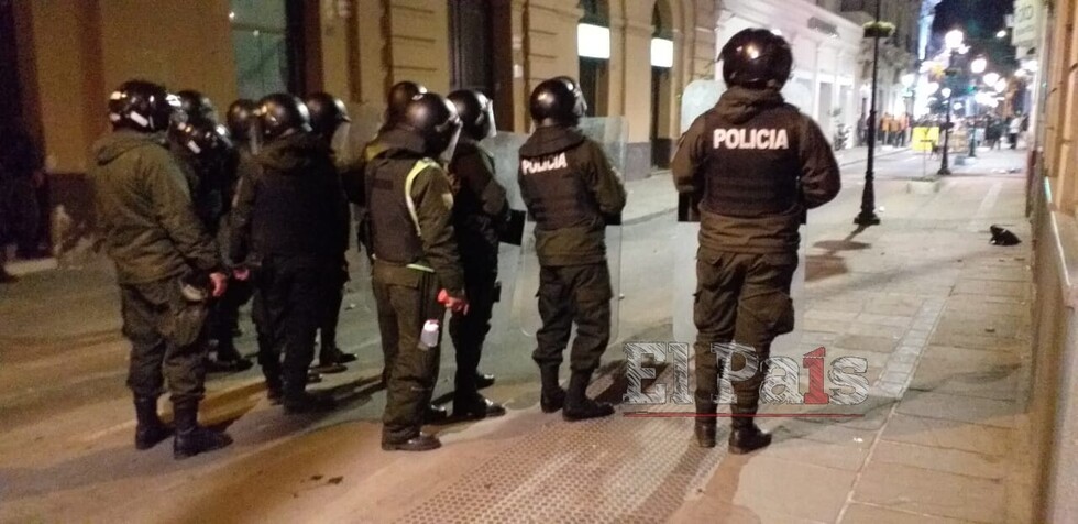 Mesa: Le están robando la elección al pueblo y no vamos a reconocer los resultados