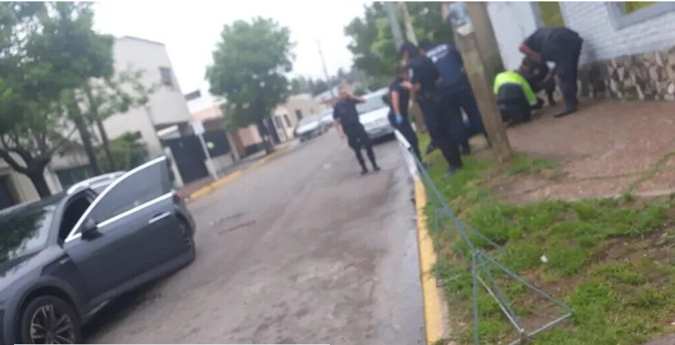 Lo asesinaron a balazos frente a Municipalidad