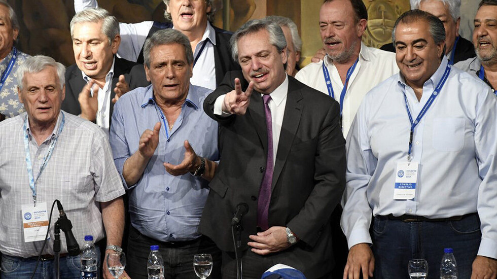 Fernández llama a movimiento obrero a trabajar unidos