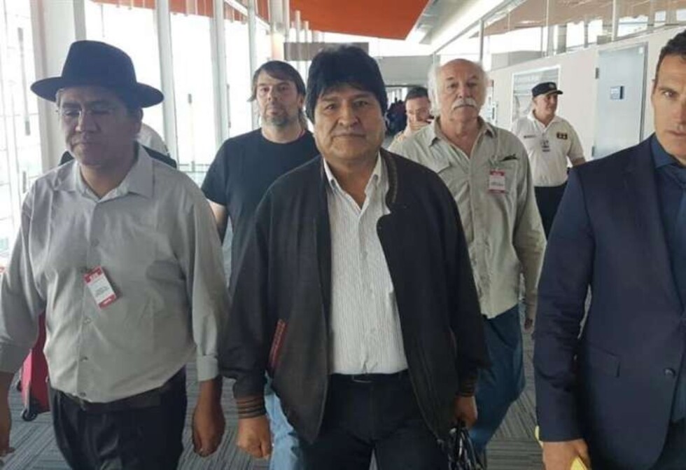 Crece rumor de presencia de Evo en Orán