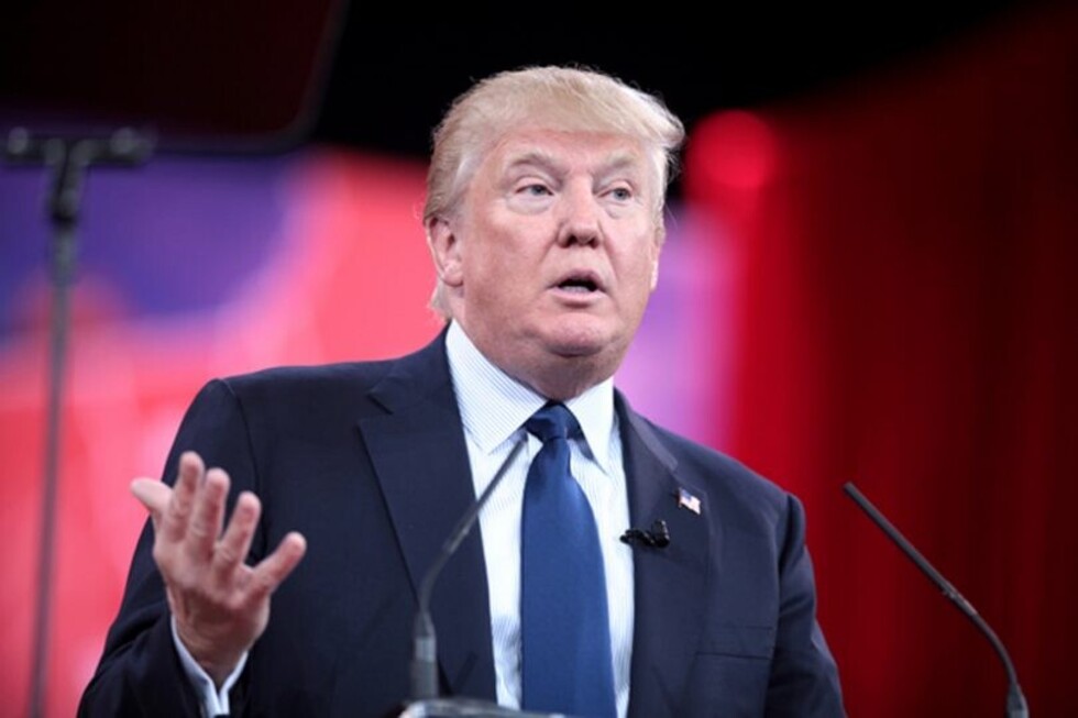 intentan  eliminar  cargo contra  Trump