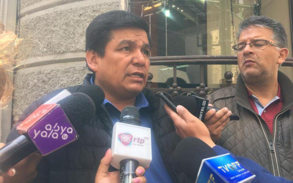 “Radicales perjudicarán la campaña del MAS”