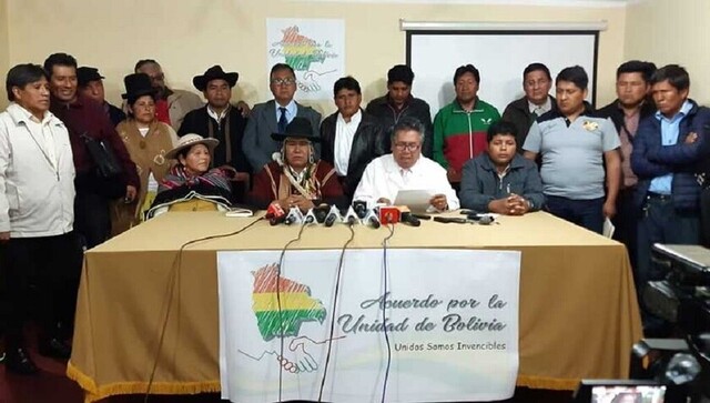 Firman acuerdo en defensa de la democracia ante amenazas de movilizaciones por afines al MAS