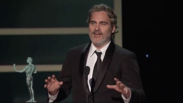 Joaquin Phoenix gana premio SAG a mejor actor, "Parasite" se lleva galardón al mejor elenco